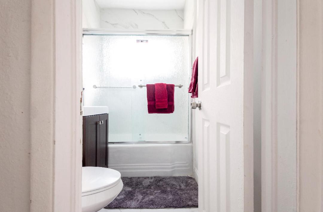 Cheerful 3-Bedroom Home /Ac+ Free Parking North Miami Beach Kültér fotó